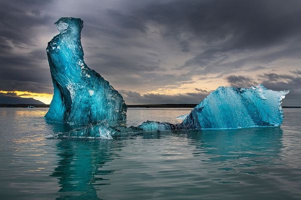 Icebergs float at will in Jokulsarlon lagoon-Iceland-headed for the north Atlantic